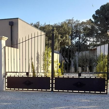 La Mathilde Bed & Breakfast Villeneuve-les-Avignon Luaran gambar